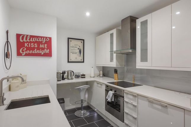 56, Seymour Street, London photo 2