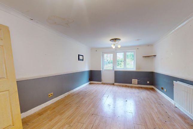 Thumbnail Terraced house for sale in Pool Court, London