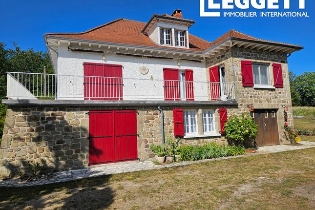 Thumbnail Villa for sale in Queyssac-Les-Vignes, Corrèze, Nouvelle-Aquitaine