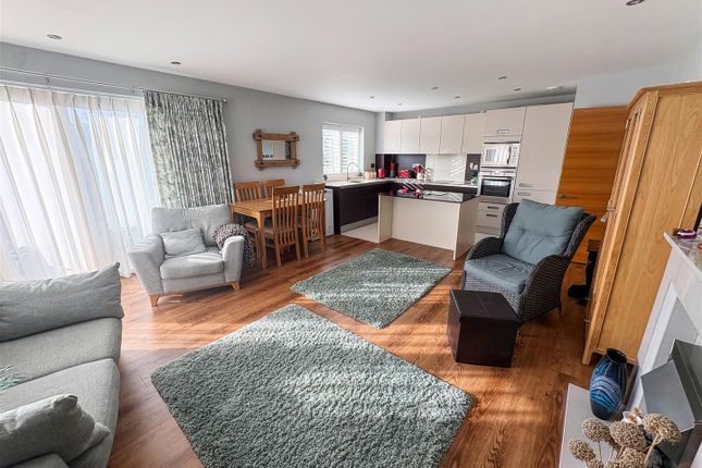 Flat 18, Heritage Place, Broadmark Lane, Littlehampton photo 4