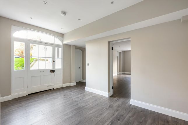 Flat for sale in Hillcourt Road, Cheltenham, Gloucestershire