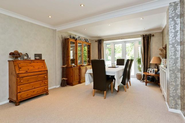 Dining-Room.Jpg