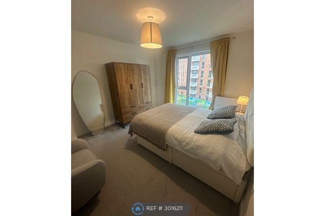 Hanworth Road, Feltham photo 5