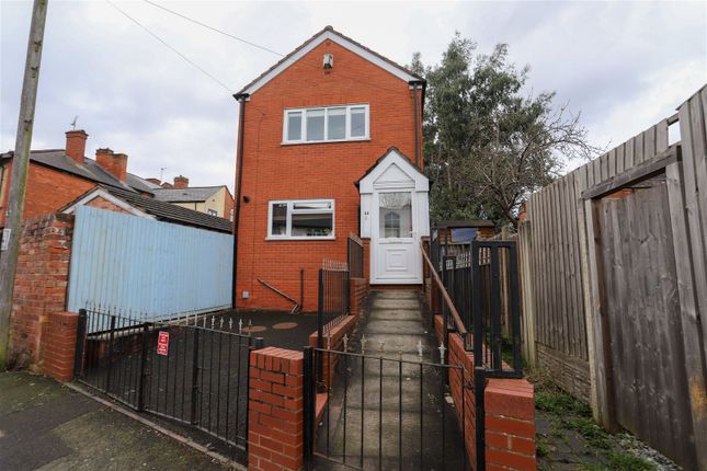 Thumbnail Detached house for sale in Merrivale Road, Smethwick