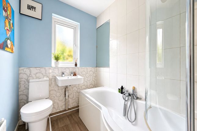 3A, Clarendon Rise, London photo 3