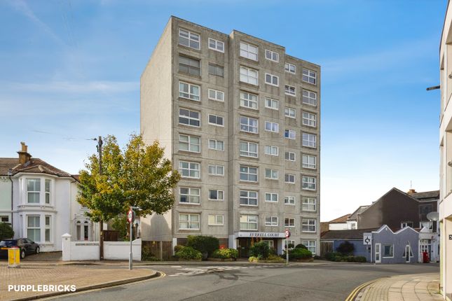 Clarendon Road, Southsea photo 2
