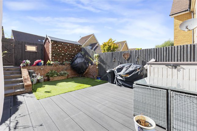 58, Conqueror Drive, Kent photo 2