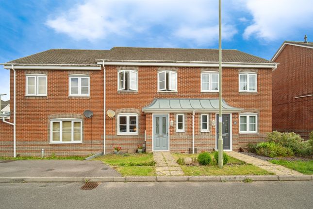 Thumbnail Terraced house for sale in Dorset Crescent, Worting, Basingstoke