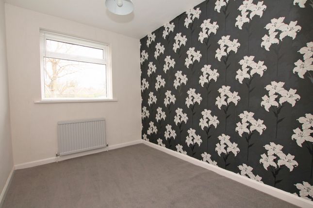 Flat to rent in Greendale Court, Cottingham