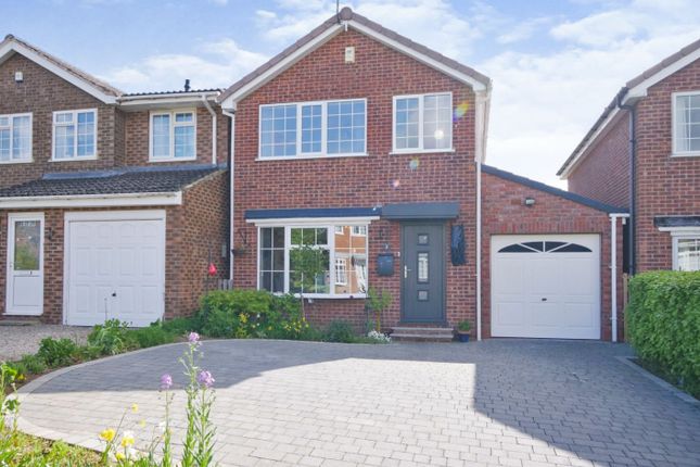 Thumbnail Detached house for sale in Hatters Close, Copmanthorpe, York