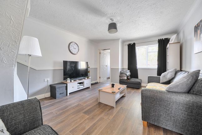 48, Helmstedt Way, Chard photo 4