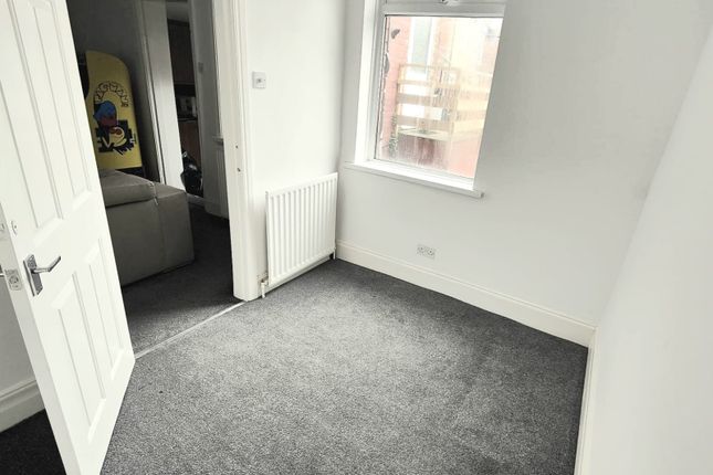 Flat to rent in High Street East, Wallsend