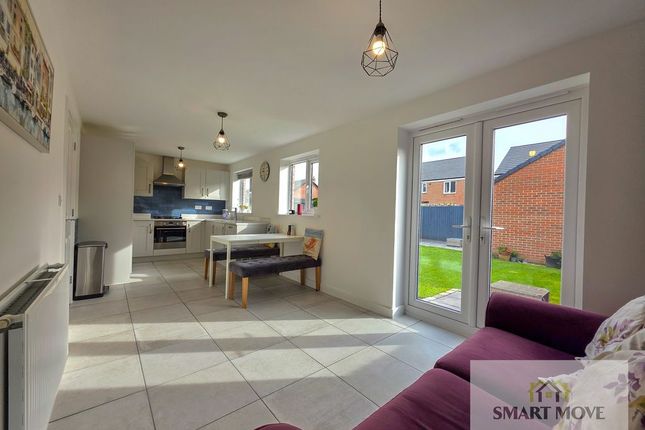 15, Brick Kiln Way, Preston photo 2