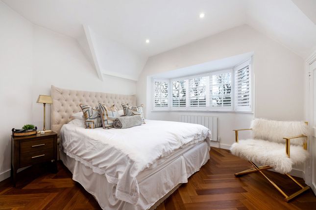 End terrace house for sale in Willifield Way, Hampstead Garden Suburb, London