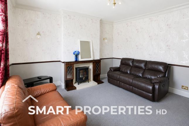 15, Crosland Street, Huddersfield photo 2