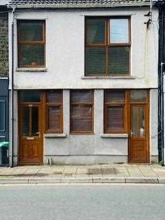 Thumbnail Flat to rent in Llewellyn Street, Pentre