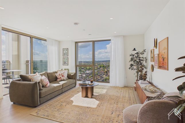 54232345, Ferry Island, 2 Heart Of Hale, London photo 4