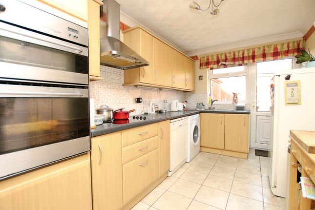 41, Queen Elizabeth Drive, Wisbech photo 2