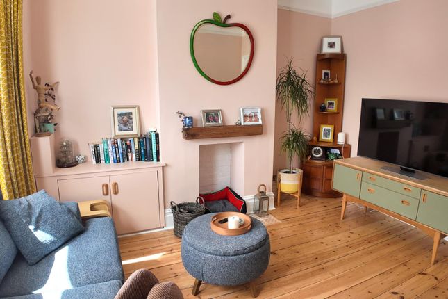 6, Coronation Road, Cowes photo 3