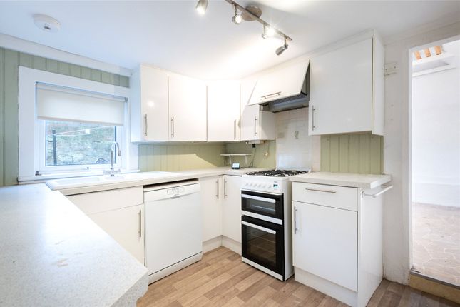 107, Main Street, Leven photo 3
