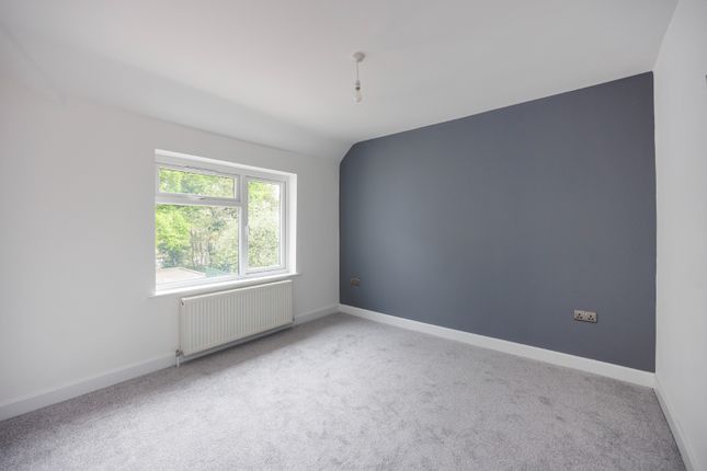 48, Winlaton Road, Bromley photo 4