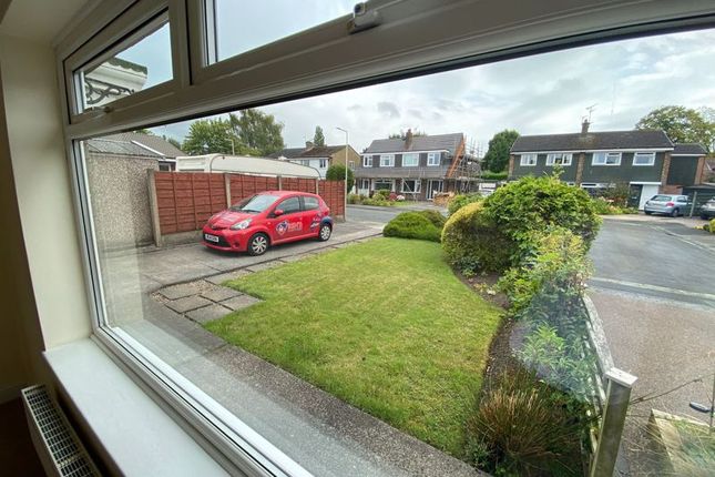 2, Cleeve Way, Cheadle photo 4
