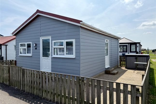 2-bed house on 96, Fourth Avenue, Bridlington, £42,500