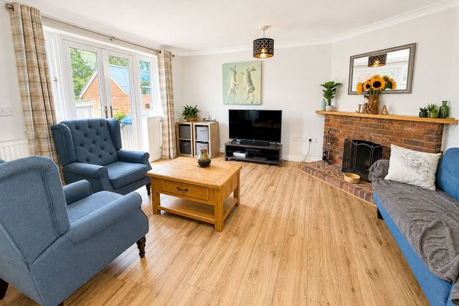 Lavender Cottage, 4, Blackmore Vale Close, Somerset photo 3