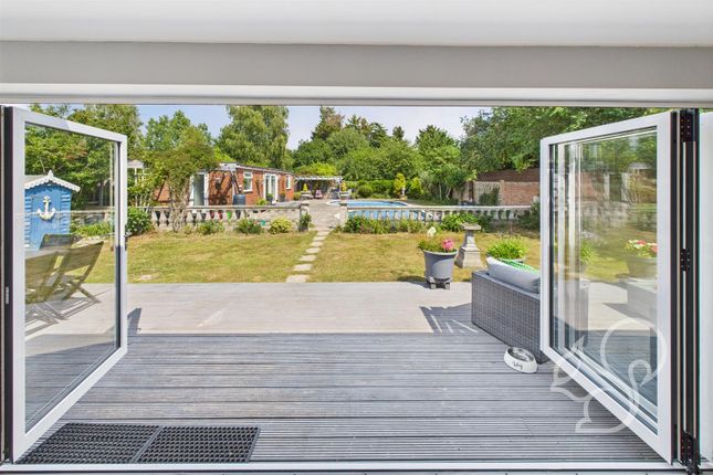 22, Dawes Lane, West Mersea photo 3