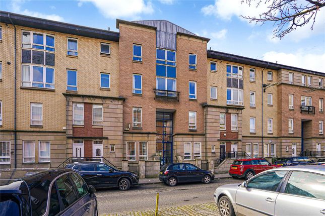 Thumbnail Flat for sale in Flat A, Old Rutherglen Road, New Gorbals, Glasgow