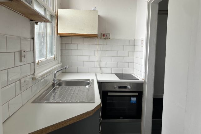 Flat 1, Newcastle Street, Stoke On Trent photo 3
