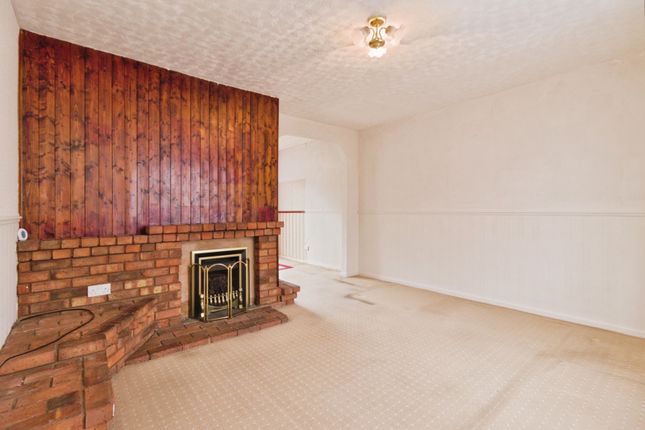 9, Tyler Grove, Kent photo 4