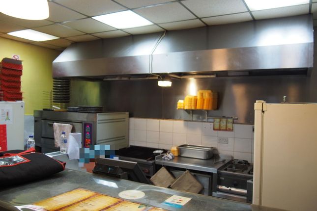 Thumbnail Leisure/hospitality for sale in Hot Food Take Away LS27, Morley, West Yorkshire