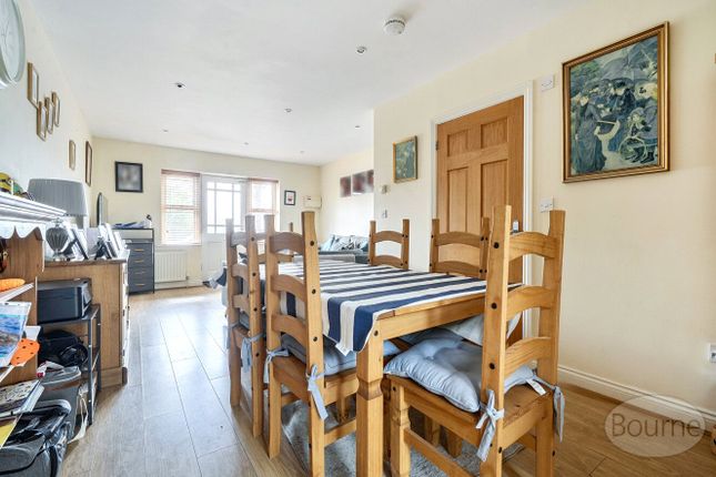 1, Olivers Terrace, Liss photo 4