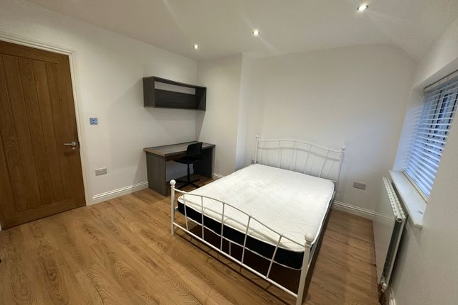 41, Hillside, Brighton photo 4