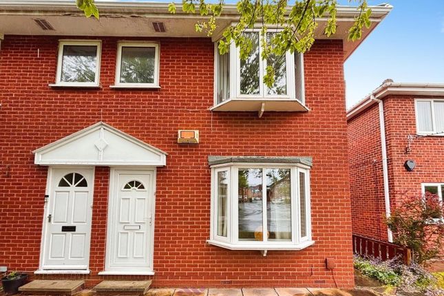 15, Stoops Lane, Doncaster photo 2