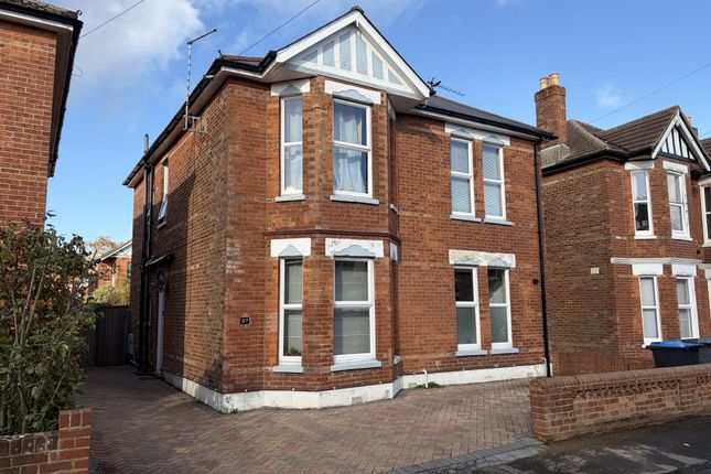 27 Belvedere Road, Bournemouth photo 2
