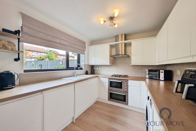 6, Sorrento Grove, Stoke-on-Trent photo 3