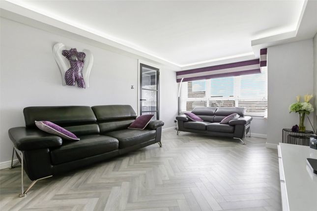 20, Linndale Road, Glasgow photo 3