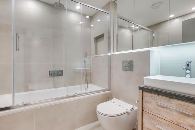 7_Main Ensuite-0 (1)