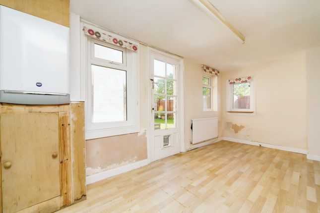 Flat for sale in Dunraven Road, West Kirby, Wirral, Merseyside
