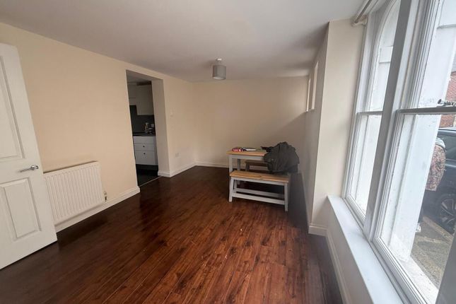 Flat 1, Lugley Courtyard, 29B, Lugley Street, Newport photo 3