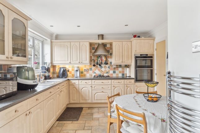 25, Colne Orchard, Iver photo 3