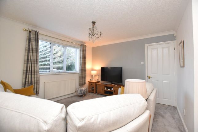 Flat for sale in Farm Hill Road, Morley, Leeds, West Yorkshire