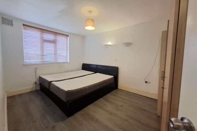 Gloucester Court, Headstone Drive, Harrow photo 3