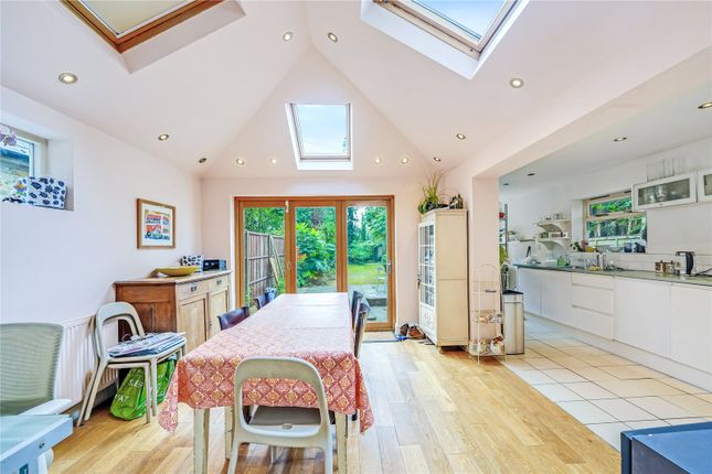 Ground Floor Flat, 138, Kew Road, Richmond photo 4