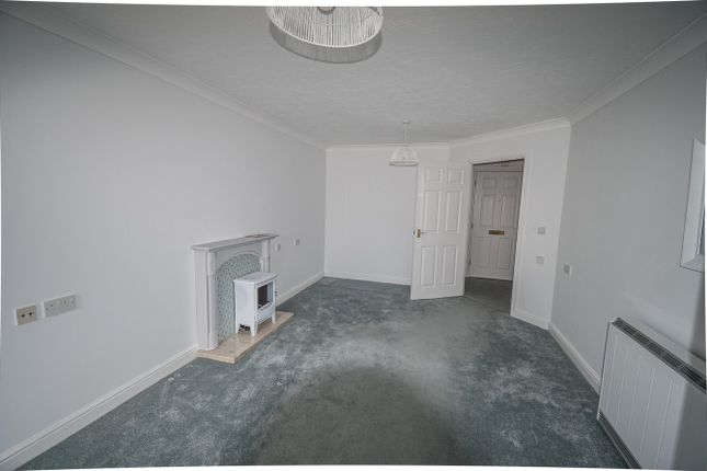 39, Maxime Court, Gower Road, Swansea photo 5