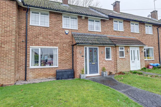 24, Knights Way, Essex photo 2
