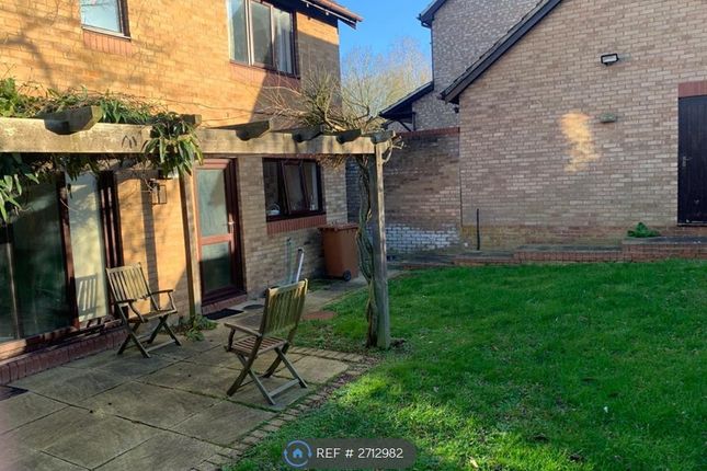 Ingleside Drive, Stevenage photo 5