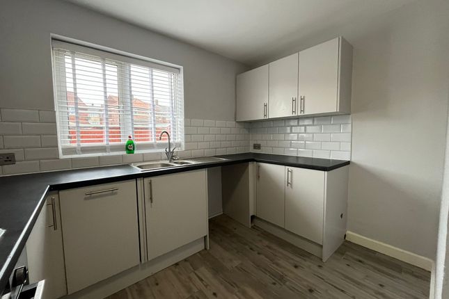 Flat for sale in Birkfield Drive, Ipswich